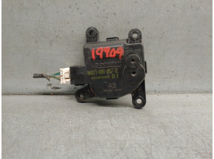 Recambio de motor calefaccion para kia rio 1.1 crdi cat referencia OEM IAM H400730880  