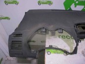 Recambio de salpicadero para toyota auris 1.3 16v cat referencia OEM IAM NEGRO 