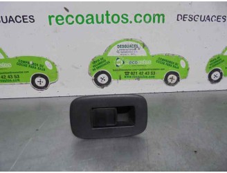 Recambio de mando elevalunas trasero derecho para toyota auris 1.3 16v cat referencia OEM IAM 