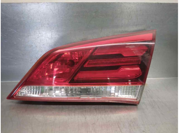 Recambio de piloto trasero derecho para hyundai i40 cab bluedrive referencia OEM IAM 924043Z600 DE PORTON 4 PUERTAS