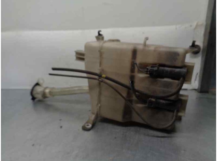 Recambio de deposito limpia para toyota avensis verso (m20) 1998 referencia OEM IAM 8531544090  