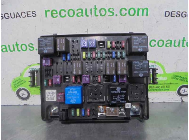 Replacement relay / fuse box for SsangYong Rodius 2.0 TD CAT OEM IAM reference A15064686 