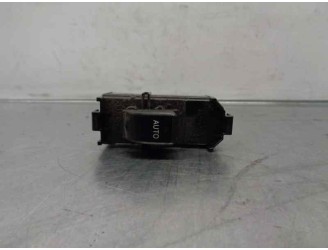 Recambio de mando elevalunas delantero derecho para toyota avensis verso (m20) 1998 referencia OEM IAM 8403044020  