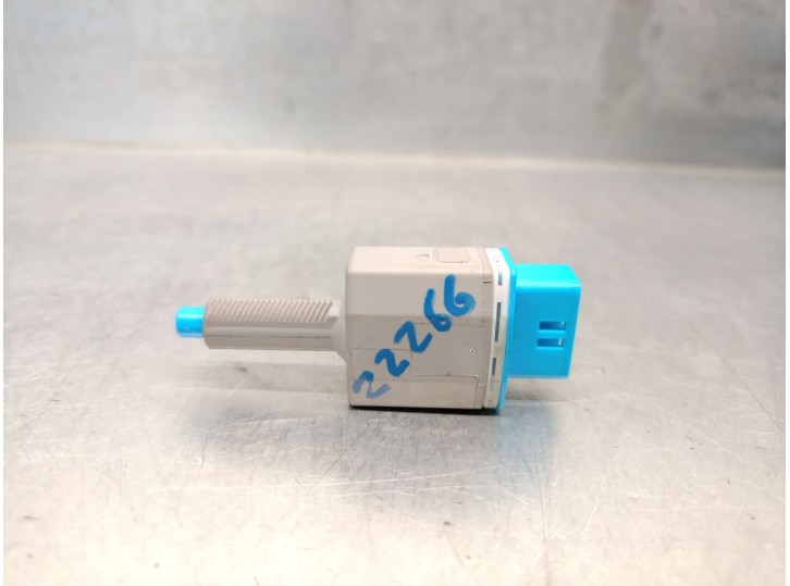 Recambio de sensor para toyota yaris (_p21_, _pa1_, _ph1_) 1.5 hybrid (mxph10) referencia OEM IAM 8434009370 8434009370 