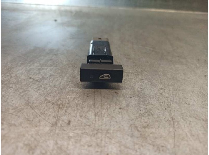 Recambio de mando para hyundai i10 1.1 12v cat referencia OEM IAM 972520X100 