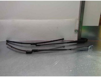 Recambio de brazo limpia delantero derecho para peugeot 3008 premium referencia OEM IAM 3392125759 3392125734 