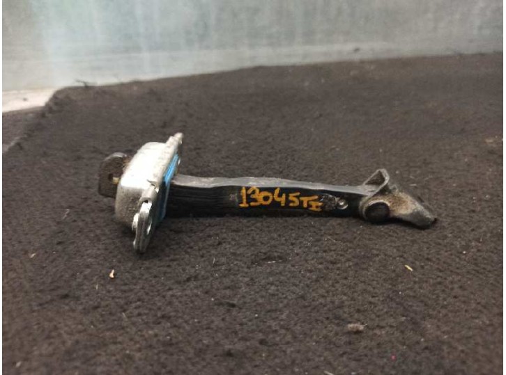 Recambio de retenedor puerta para hyundai i10 1.1 12v cat referencia OEM IAM 