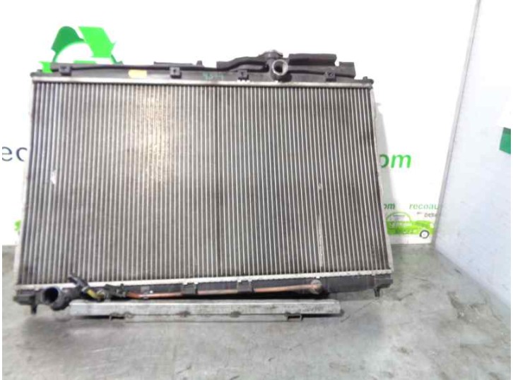 Recambio de radiador agua para hyundai santa fe (bm) 2.2 crdi cat referencia OEM IAM 253102B100 