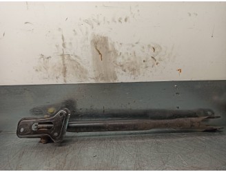 Recambio de brazo suspension inferior trasero izquierdo para land rover evoque 2.2 td4 cat referencia OEM IAM LR001176 