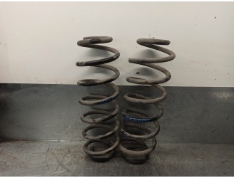 Recambio de muelle amortiguacion para ford b-max titanium referencia OEM IAM 1859225 