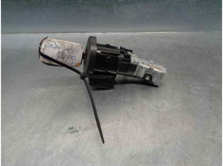 Recambio de conmutador de arranque para dacia sandero ii 1.0 12v cat referencia OEM IAM 285916556R 
