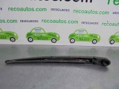 Recambio de brazo limpia trasero para toyota avensis wagon (t25) 2.0 d-cat referencia OEM IAM 