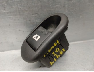 Recambio de mando elevalunas delantero izquierdo para fiat stilo (192) 1.9 jtd cat referencia OEM IAM 96401469XT 