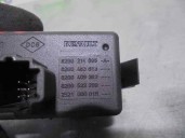 Recambio de warning para renault kangoo 1.5 dci diesel referencia OEM IAM 8200214896 252100001R 