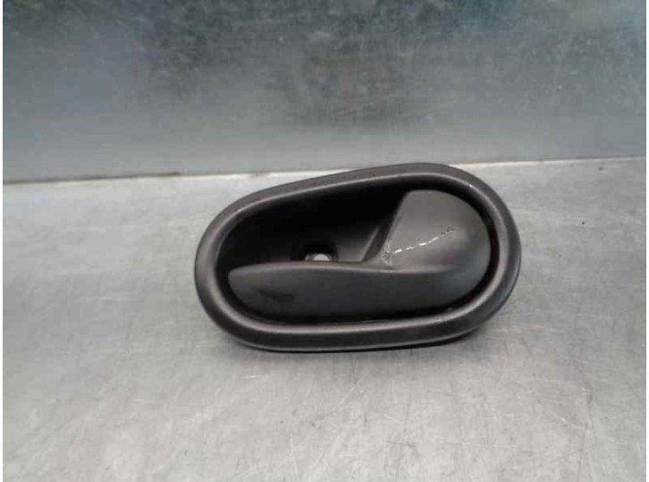 Recambio de maneta interior delantera derecha para dacia sandero ii 1.0 12v cat referencia OEM IAM   