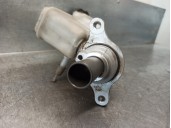 Recambio de bomba freno para hyundai i40 cab bluedrive referencia OEM IAM 585103Z000  