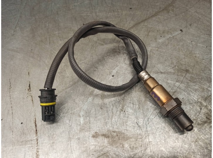 Recambio de sonda lambda para mercedes-benz clase c (w204) berlina 1.6 cat referencia OEM IAM 0258006475 0258006475 BOSCH