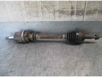 Recambio de transmision delantera izquierda para renault megane ii berlina 5p 1.9 dci diesel fap referencia OEM IAM 8200531910  