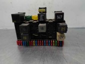 Recambio de caja reles / fusibles para citroën xantia berlina 1.9 td seduction referencia OEM IAM 68472094445 