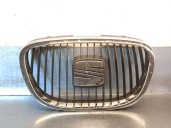 Recambio de rejilla delantera para seat altea (5p1) 1.9 tdi referencia OEM IAM 5P0853651A 5P0853651A 