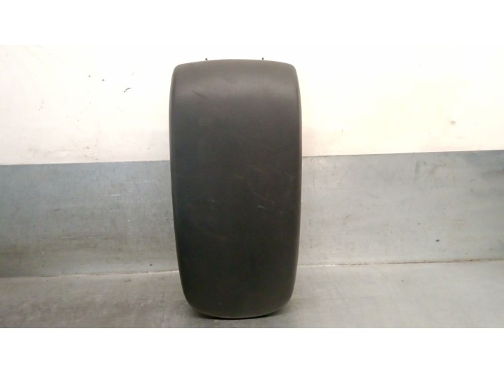 Recambio de apoyabrazos central para mazda cx-5 (ke, gh) 2.2 d (ke2fw) referencia OEM IAM KD456445002 KD456445002 