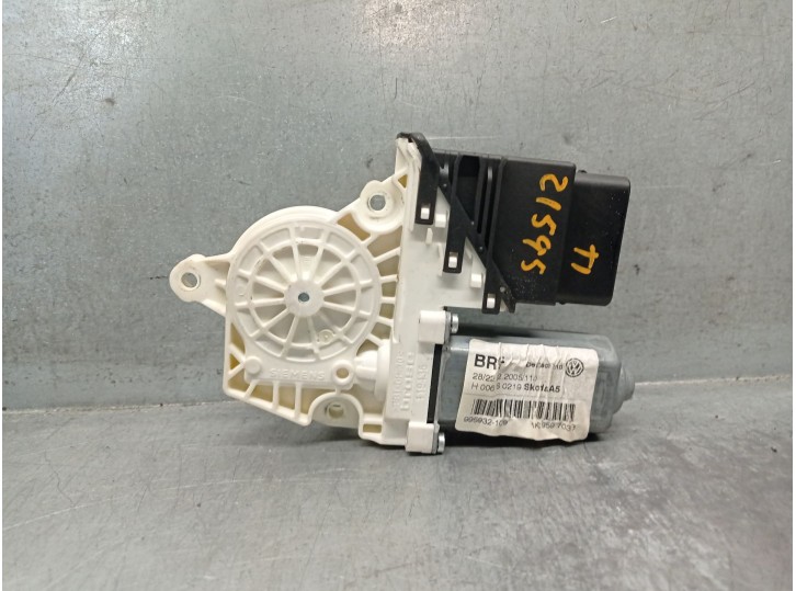 Recambio de motor elevalunas trasero izquierdo para skoda octavia ii (1z3) 1.9 tdi referencia OEM IAM 1K0959703B 995932109