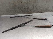 Replacement front right wiper arm for Suzuki Wagon R+ SR (EM) 1.0 16V cat OEM IAM reference 