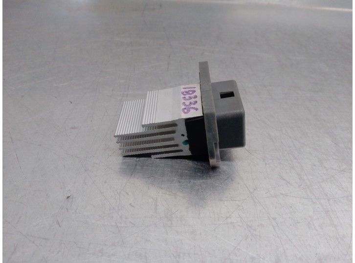 Recambio de resistencia calefaccion para hyundai kona 1.0 tgdi cat referencia OEM IAM 97179H8000  