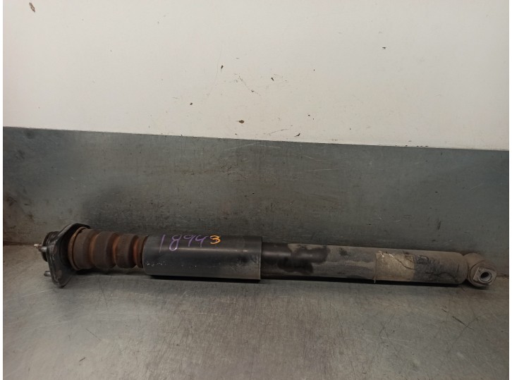 Replacement left rear shock absorber for BMW X3 (E83) 3.0 Turbodiesel CAT OEM IAM reference 33503451402 