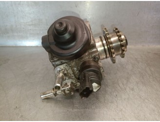 Replacement injection pump for Kia Sorento II (XM) 2.2 CRDi OEM IAM reference 331002F000 331002F000 0445010511 BOSCH