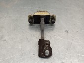 Recambio de retenedor puerta para kia carens 2.0 turbodiesel cat referencia OEM IAM DERECHO 