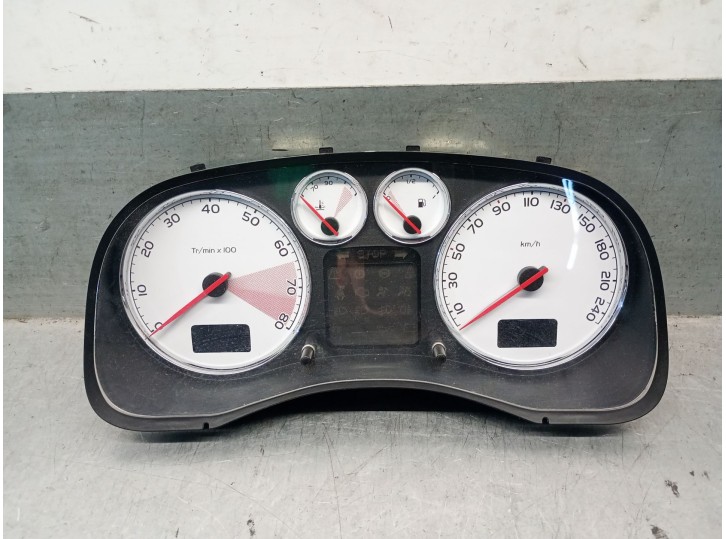 Recambio de cuadro instrumentos para peugeot 307 cc (3b) 1.6 16v referencia OEM IAM 9661323080 6103F4 216518703 SAGEM