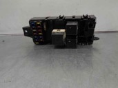 Recambio de caja reles / fusibles para volvo s40 berlina 1.8 cat (1783 cm3. multipoint) referencia OEM IAM 30889989 