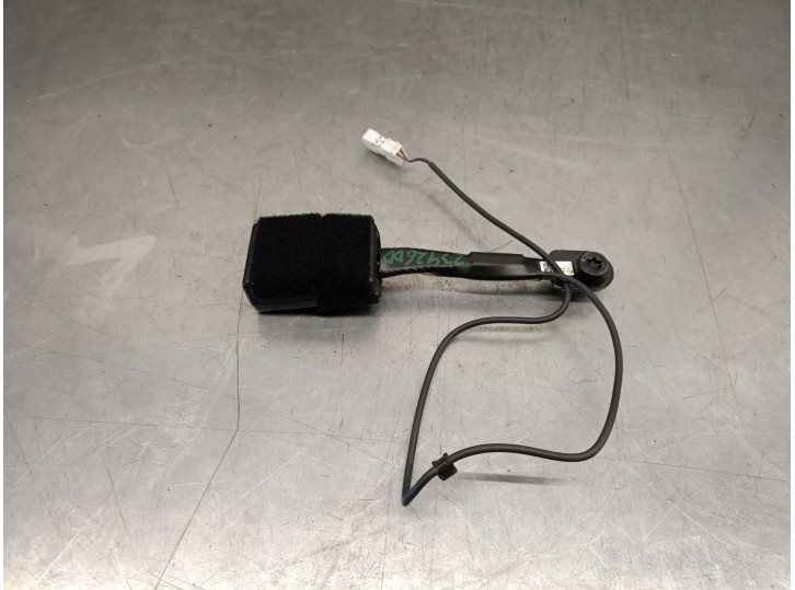 Recambio de enganche cinturon delantero derecho para mini mini countryman (f60) cooper referencia OEM IAM 72117313299 7211731329