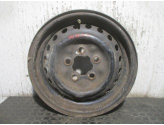 Recambio de llanta para volkswagen t-3 caravelle 1.6 c.c td referencia OEM IAM 211601027H R1451/2JX14ET15 HIERRO