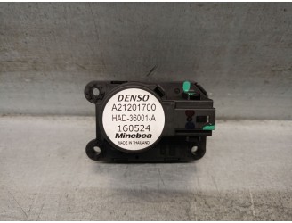 Recambio de motor apertura trampillas climatizador para dacia sandero iii 1.0 tce 90 referencia OEM IAM A21201700  