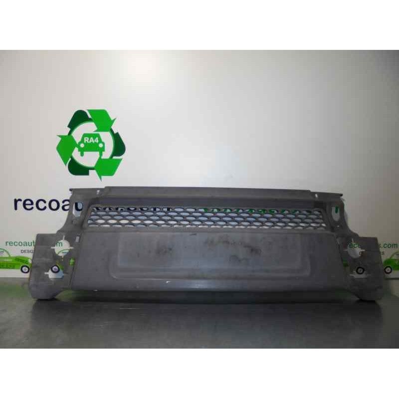 Recambio de rejilla delantera para ford transit mod. 2000 combi 2.0 td cat referencia OEM IAM   