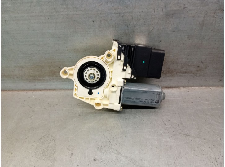 Recambio de motor elevalunas trasero derecho para volkswagen touran (1t1, 1t2) 2.0 tdi 16v referencia OEM IAM 1K0959704E 1K09597