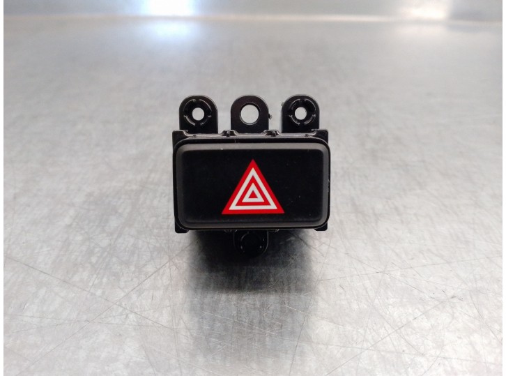 Recambio de warning para hyundai kona 1.0 tgdi cat referencia OEM IAM 93790J9AA0 3V73601000 