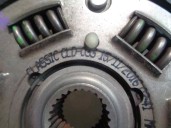 Replacement clutch kit for Renault Twingo (CO6) 1.2 OEM IAM reference 7701467224 VALEO