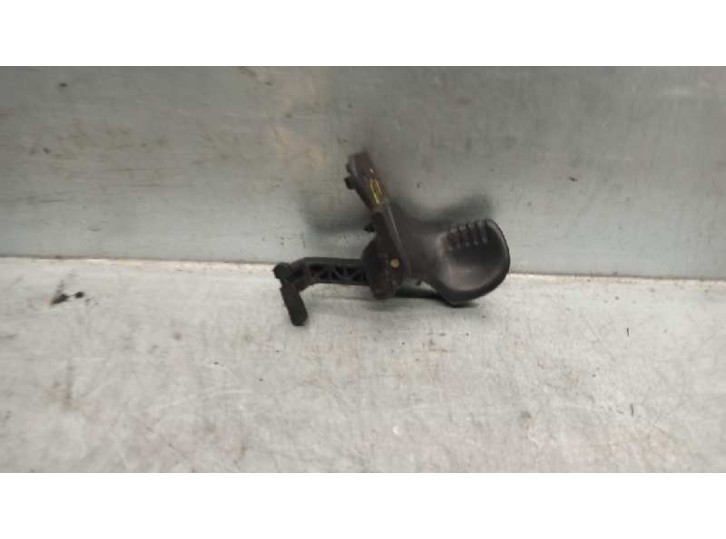 Recambio de maneta exterior delantera izquierda para renault twingo (co6) 1.2 referencia OEM IAM 7700822426  