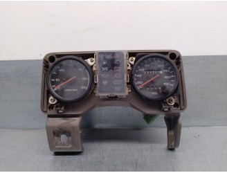 Recambio de cuadro instrumentos para isuzu trooper 2.8 turbodiesel referencia OEM IAM 8944538901 