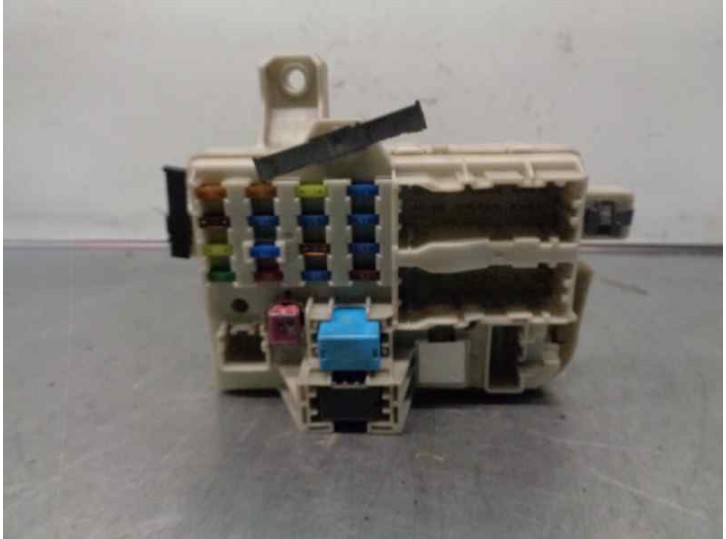 Recambio de caja reles / fusibles para mazda 6 berlina (gg) 2.0 diesel cat referencia OEM IAM GJ6A66730B 