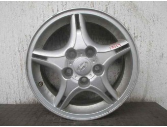 Recambio de llanta para hyundai trajet (fo) 2.0 crdi gls referencia OEM IAM 529103A540 R156JX15ET46 ALUMINIO 10P