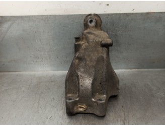Recambio de soporte motor para mercedes-benz vito caja cerrada 6.03  2.1 cdi referencia OEM IAM A6512234404  