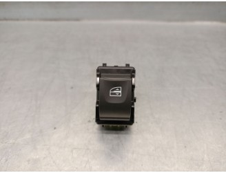 Recambio de mando elevalunas trasero derecho para dacia sandero iii 1.0 tce 90 referencia OEM IAM 254118439R 