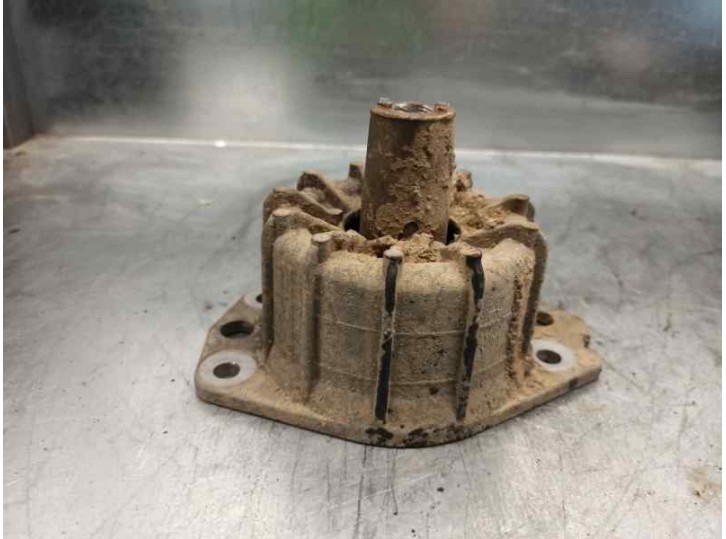 Replacement right engine mount for Fiat Multipla new (186) 1.9 JTD Dynamic OEM IAM reference 