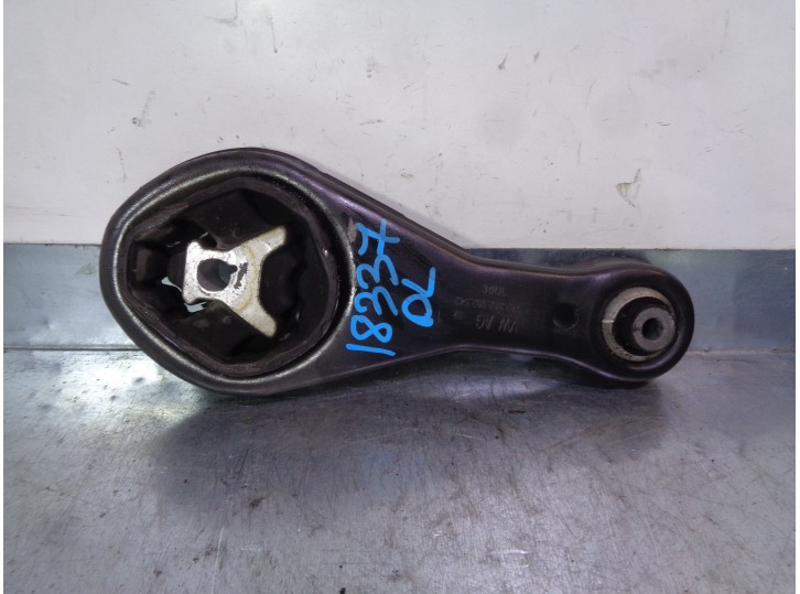 Recambio de soporte motor para volkswagen t-cross 1.0 tsi referencia OEM IAM 2Q0199851AD 782382152542 