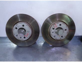 Recambio de disco freno delantero para volkswagen t-cross 1.0 tsi referencia OEM IAM 2Q0615301H 