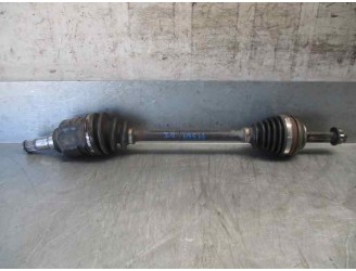 Recambio de transmision delantera izquierda para toyota yaris (ncp1/nlp1/scp1) 1.3 16v cat referencia OEM IAM 00182334 DP21 